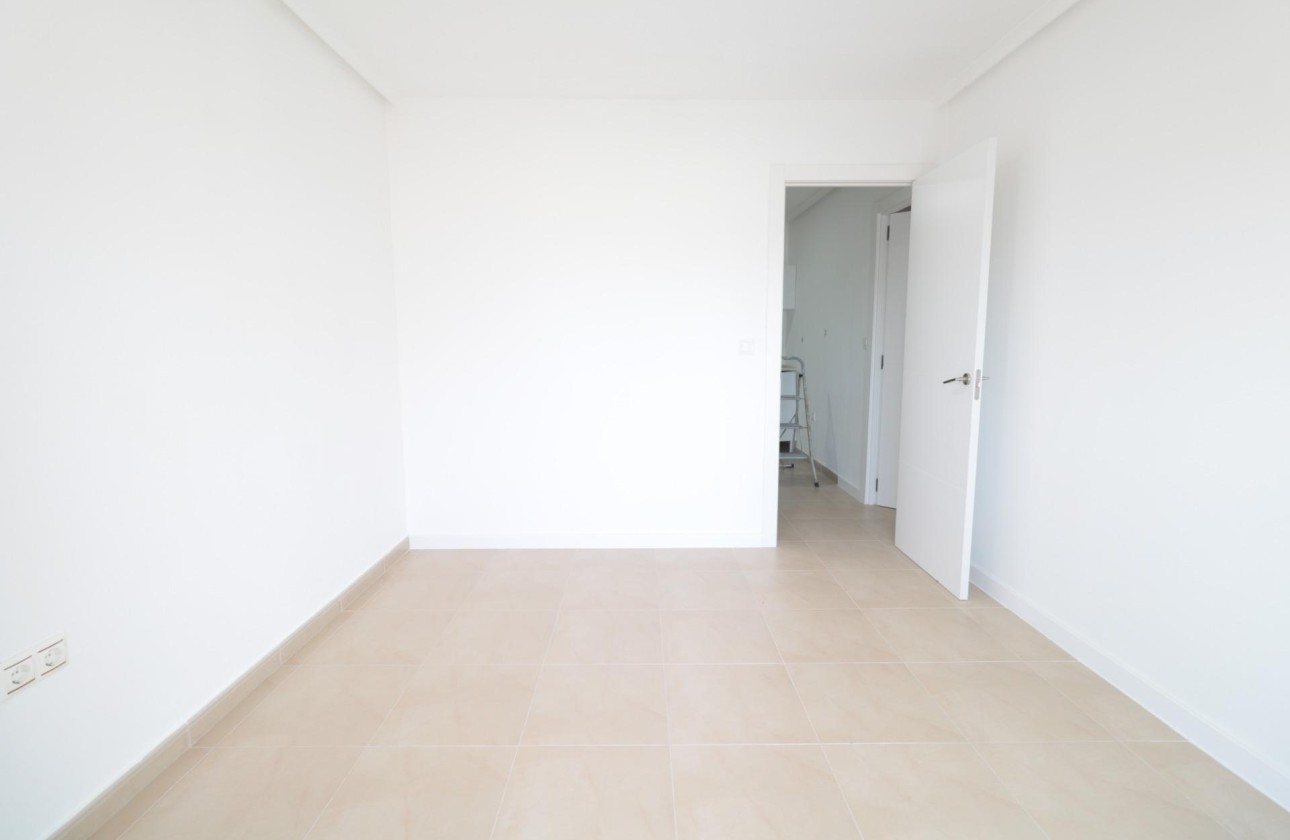 Venta - Apartamento / Piso -
Torrevieja - Acequion