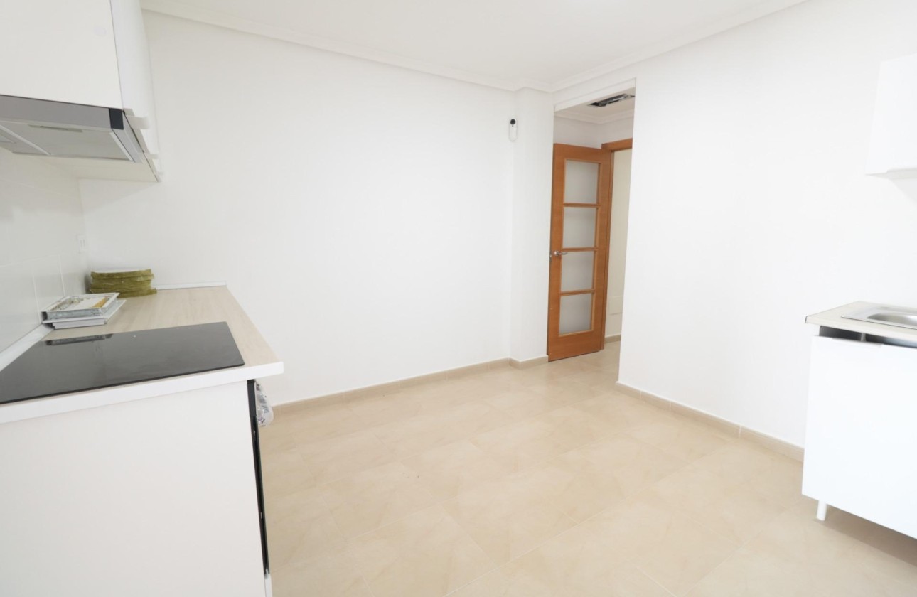 Venta - Apartamento / Piso -
Torrevieja - Acequion