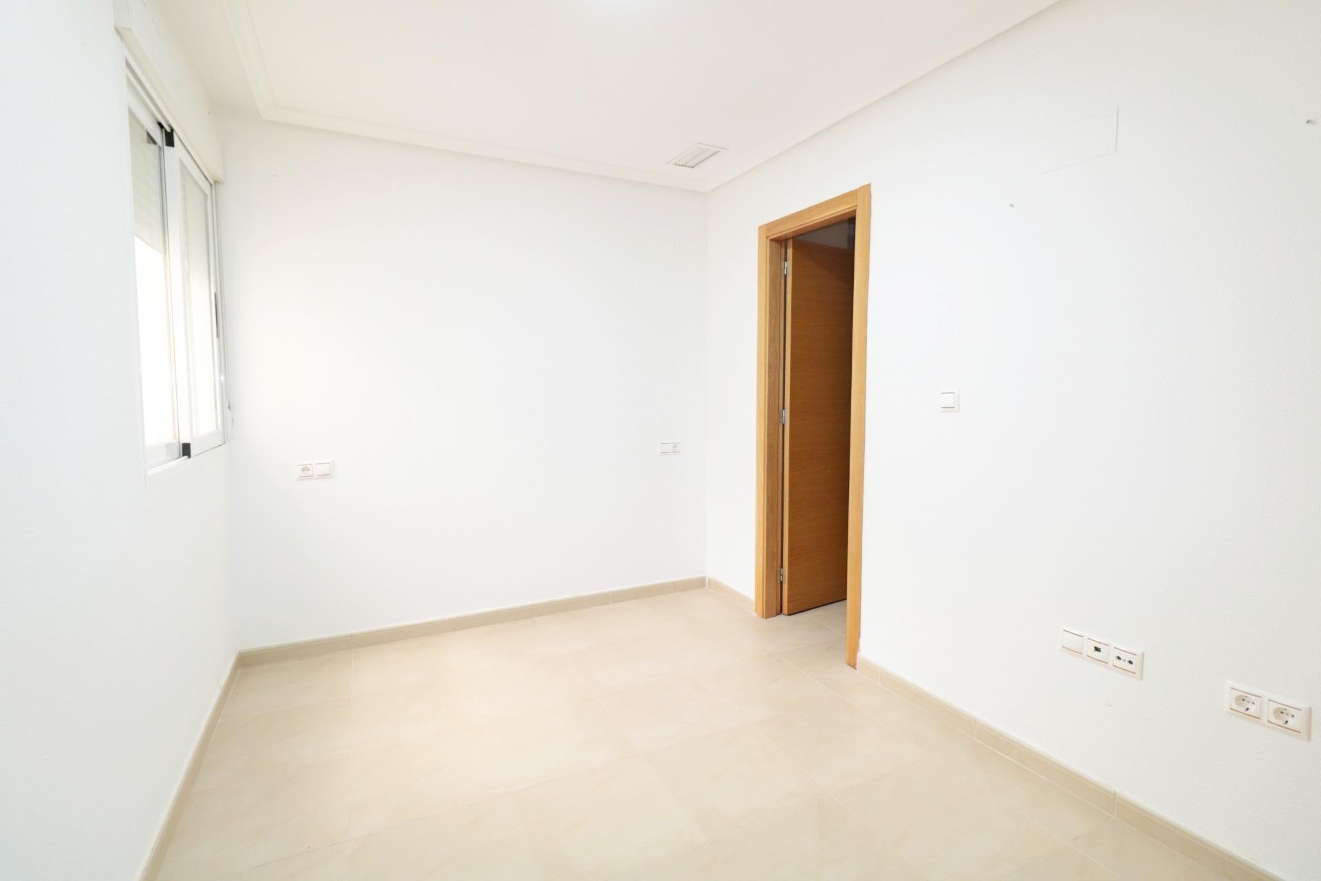 Venta - Apartamento / Piso -
Torrevieja - Acequion