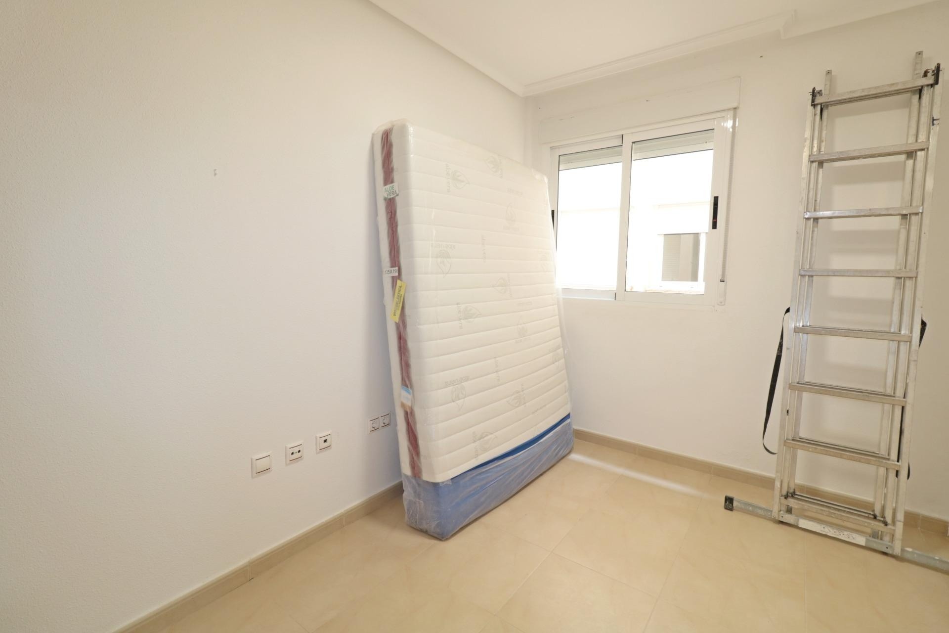 Venta - Apartamento / Piso -
Torrevieja - Acequion