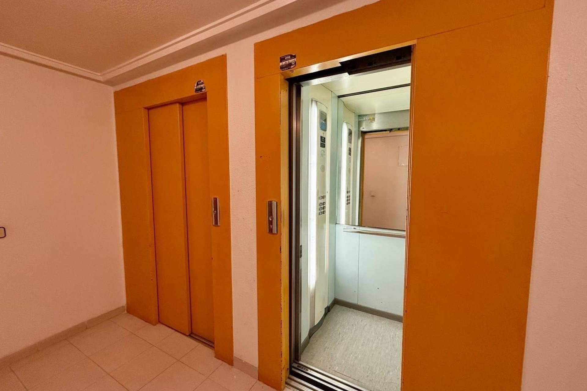 Venta - Apartamento / Piso -
Torrevieja - Acequion