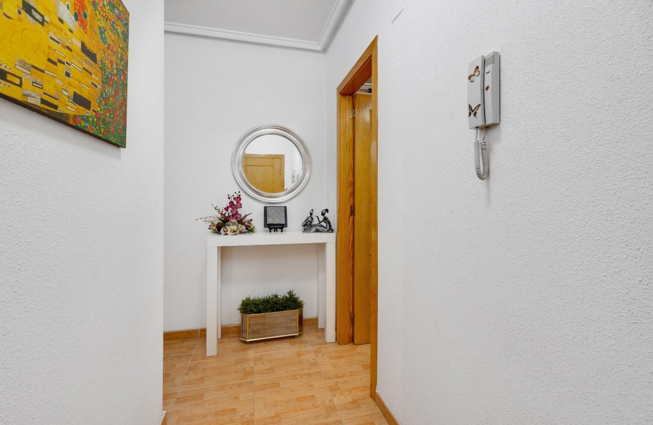 Venta - Apartamento / Piso -
Torrevieja - Acequion