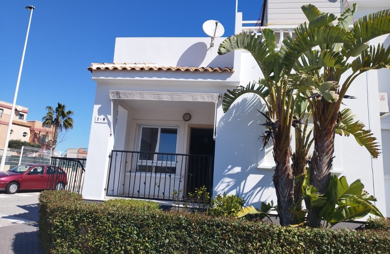 Venta - Apartamento piso -
Torrevieja - Aguas Nuevas
