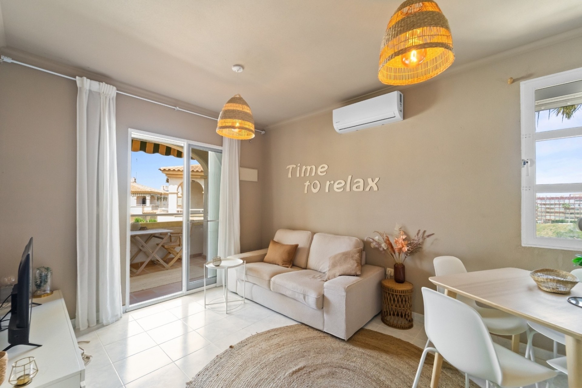 Venta - Apartamento / Piso -
Torrevieja - Aguas Nuevas