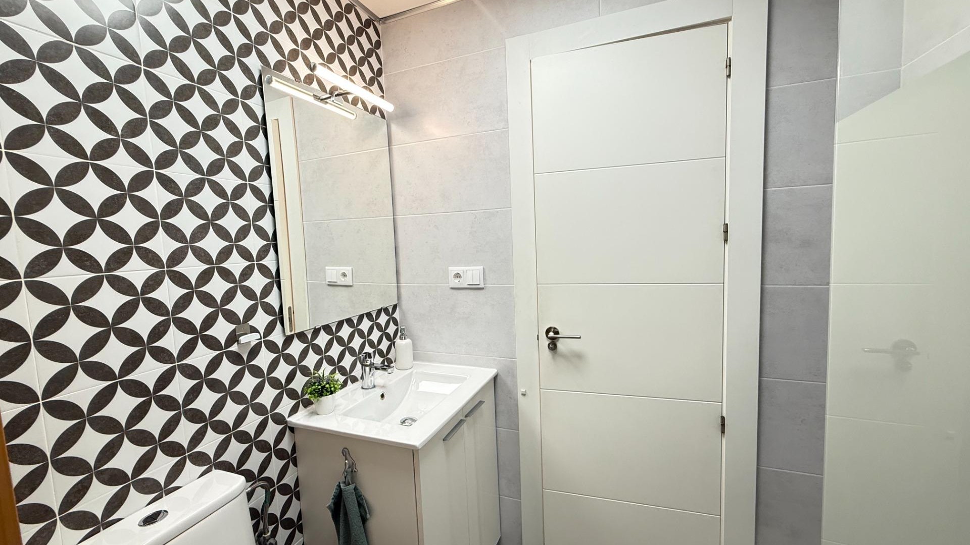 Venta - Apartamento piso -
Torrevieja - Antonio Machado