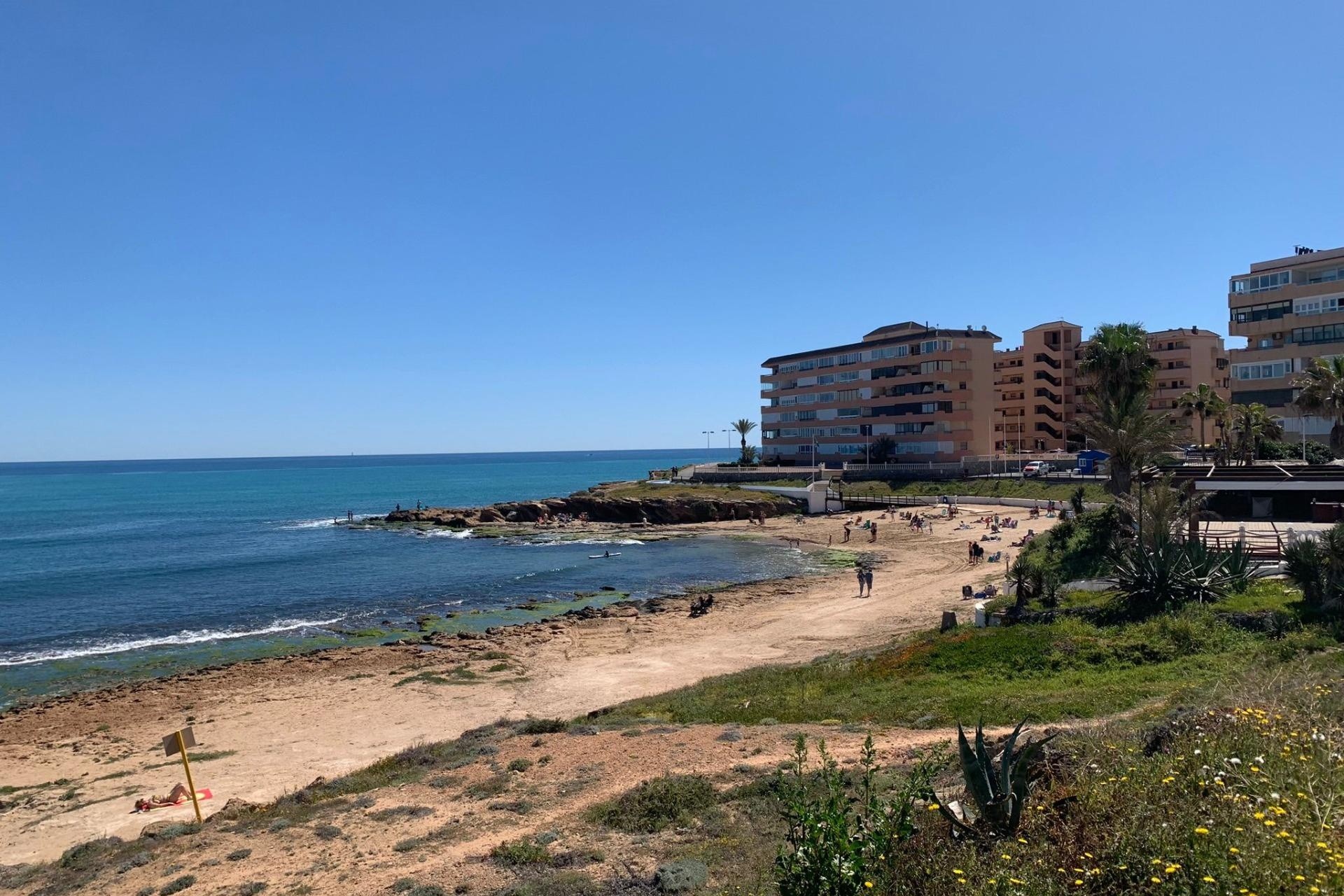 Venta - Apartamento / Piso -
Torrevieja - Cabo Cervera