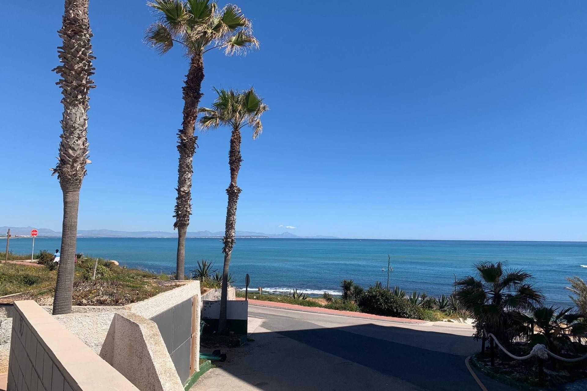 Venta - Apartamento / Piso -
Torrevieja - Cabo Cervera