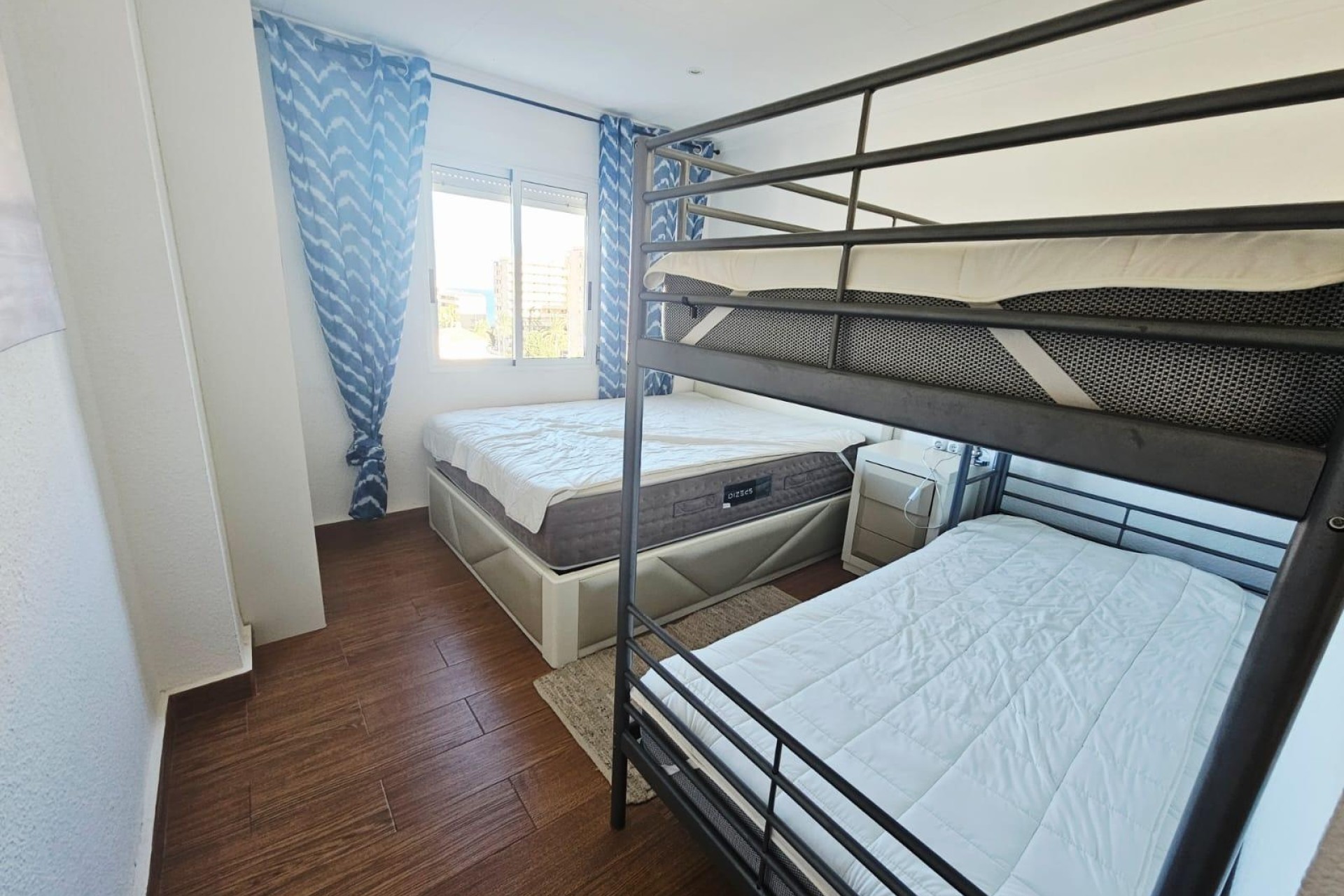 Venta - Apartamento / Piso -
Torrevieja - Cabo cervera