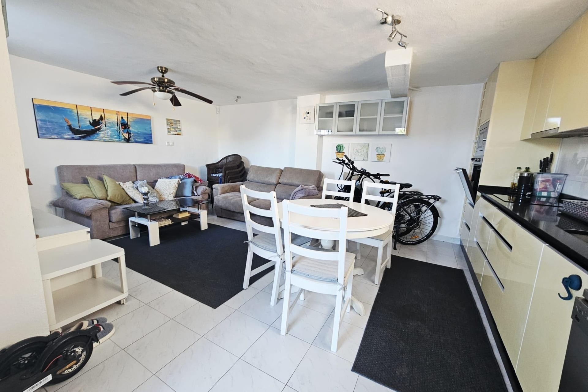 Venta - Apartamento / Piso -
Torrevieja - Cabo cervera