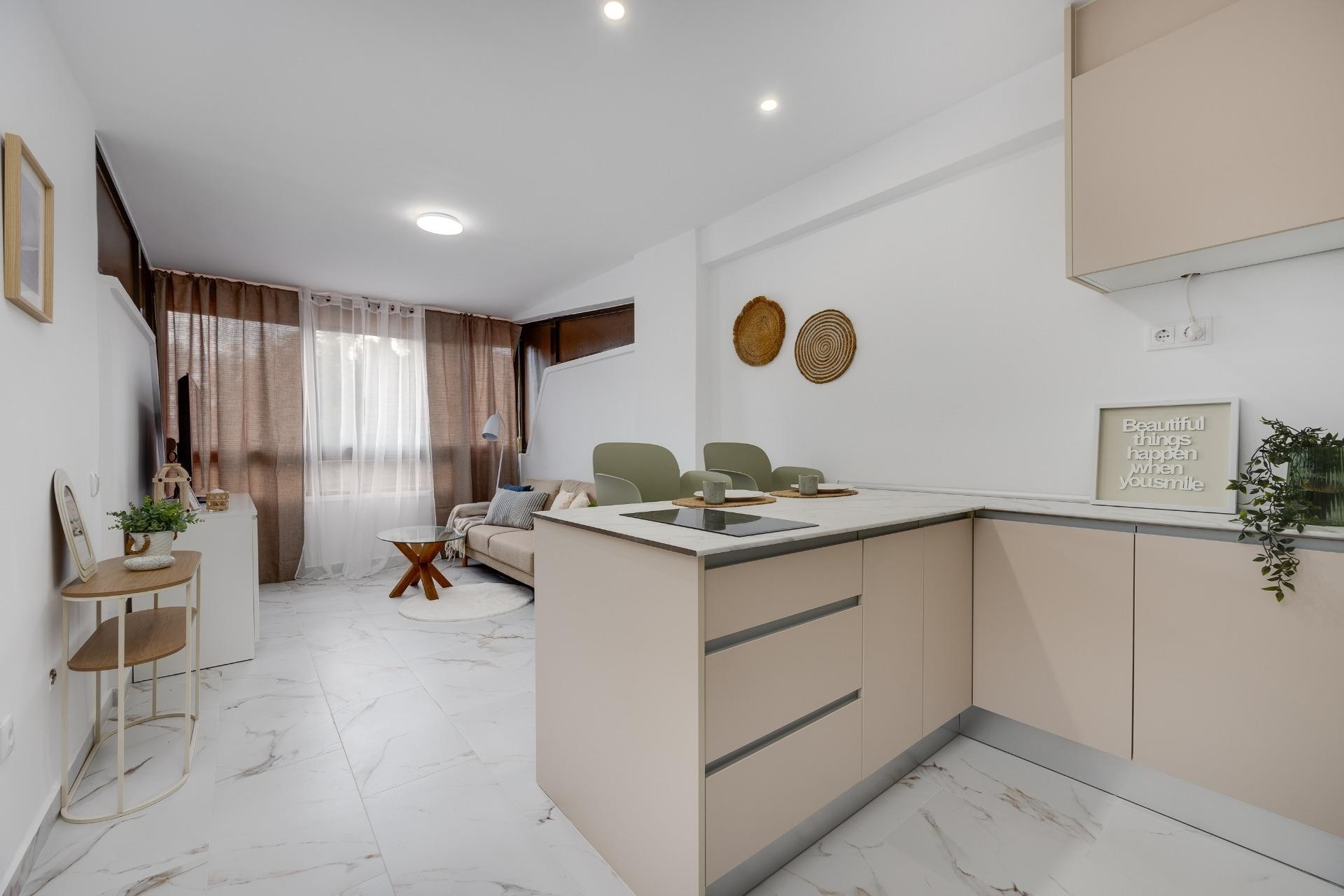 Venta - Apartamento / Piso -
Torrevieja - Cabo cervera