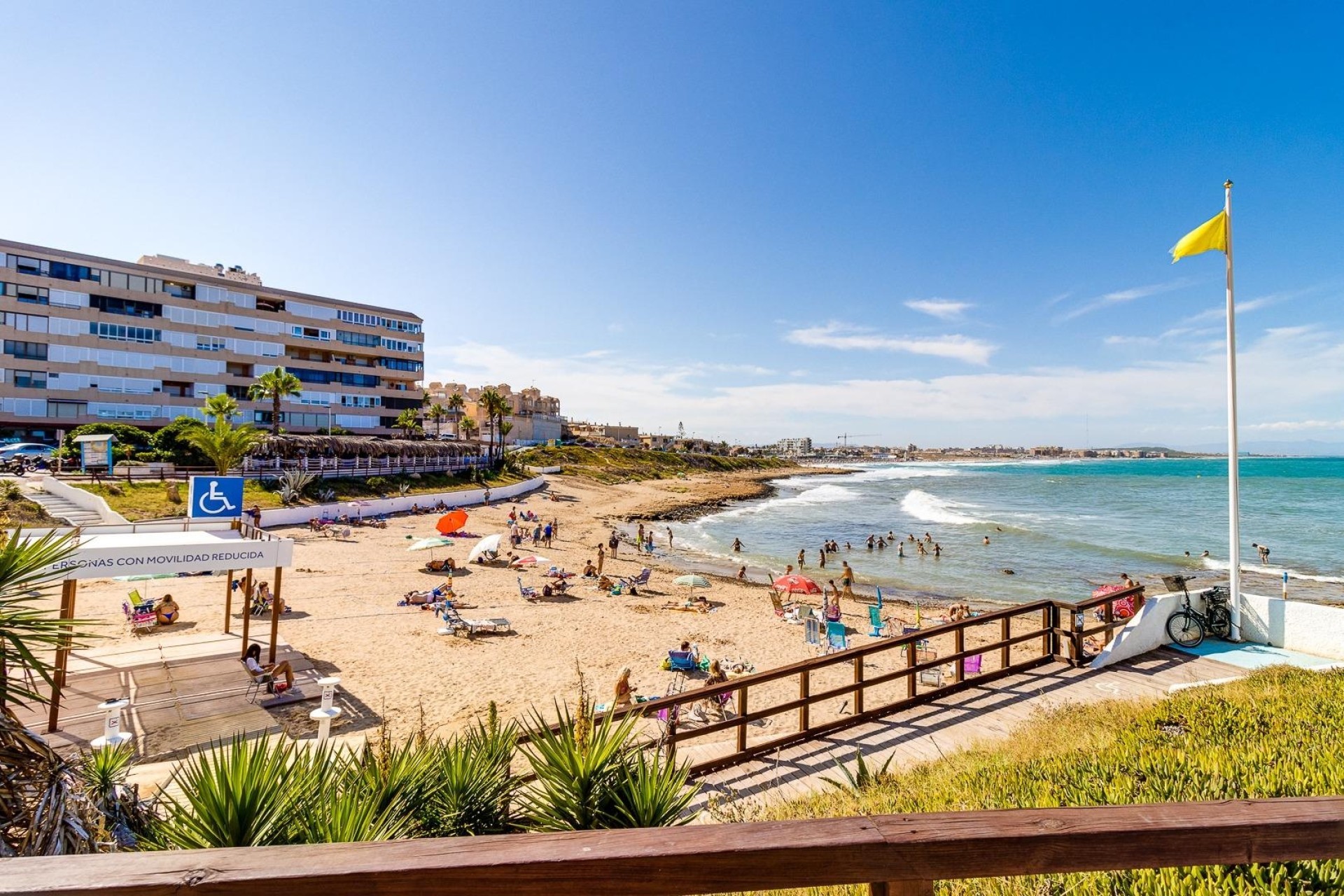 Venta - Apartamento / Piso -
Torrevieja - Cabo cervera