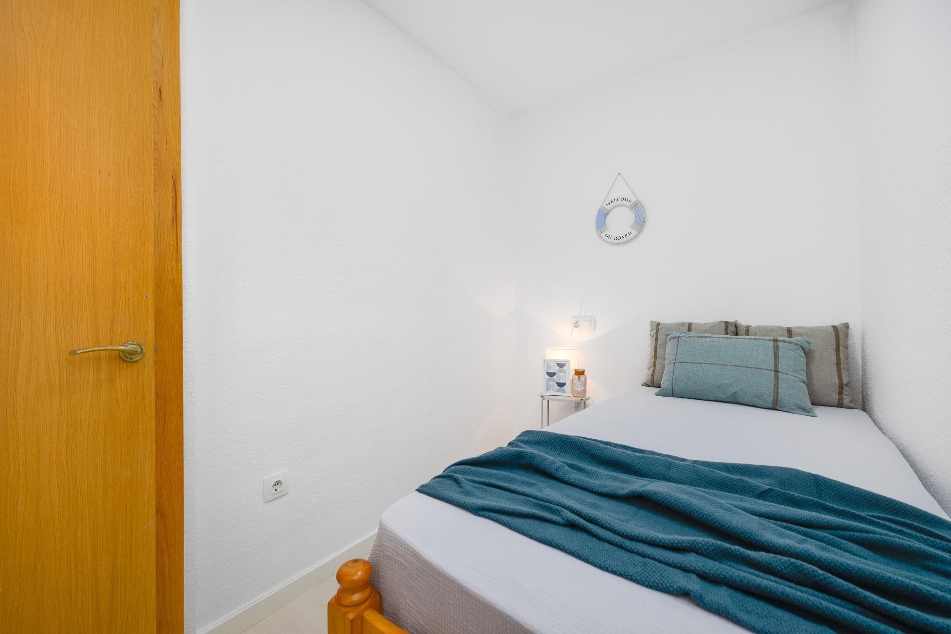 Venta - Apartamento / Piso -
Torrevieja - Cabo cervera