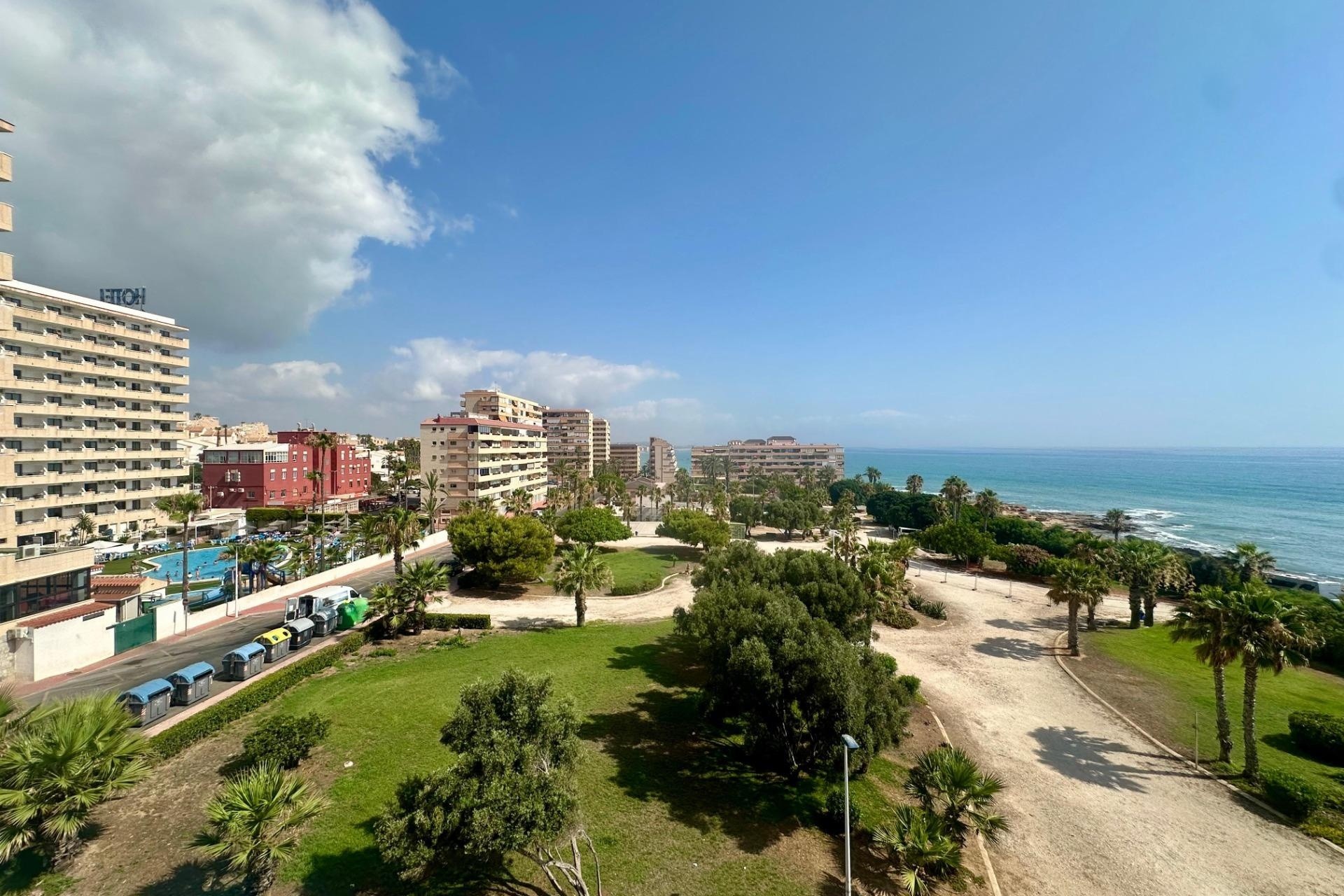 Venta - Apartamento / Piso -
Torrevieja - Cabo cervera