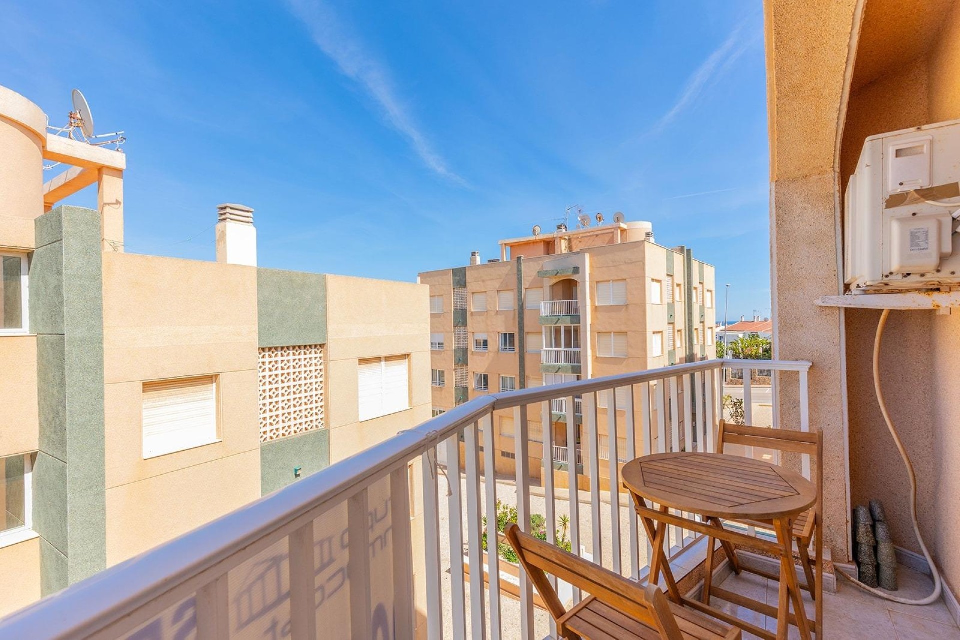 Venta - Apartamento / Piso -
Torrevieja - Cabo cervera