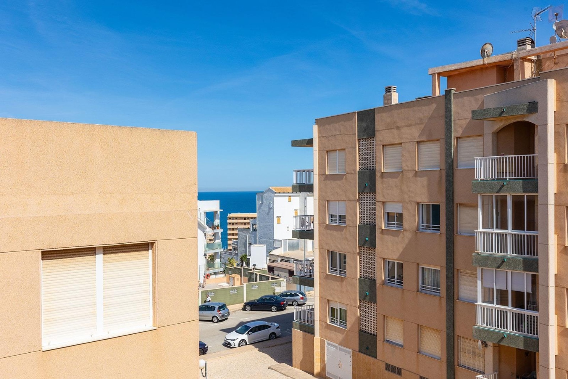 Venta - Apartamento / Piso -
Torrevieja - Cabo cervera