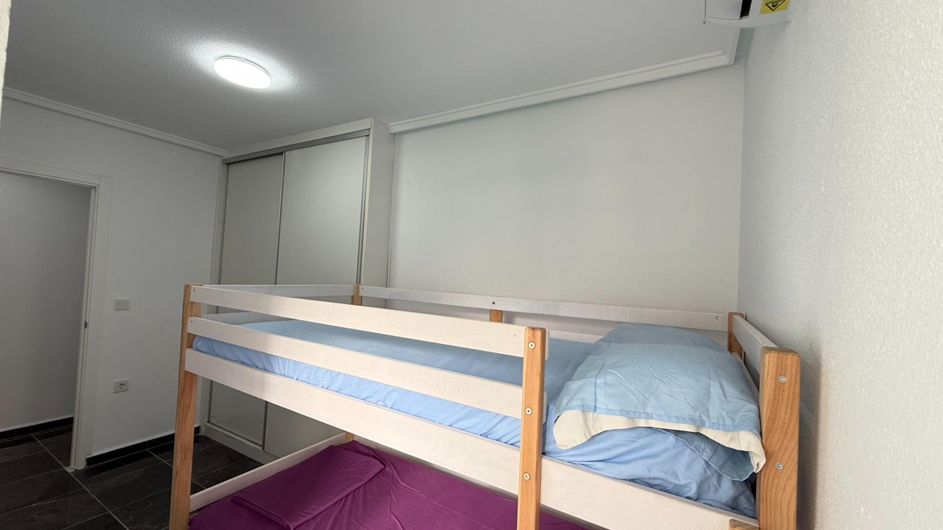 Venta - Apartamento piso -
Torrevieja - Center