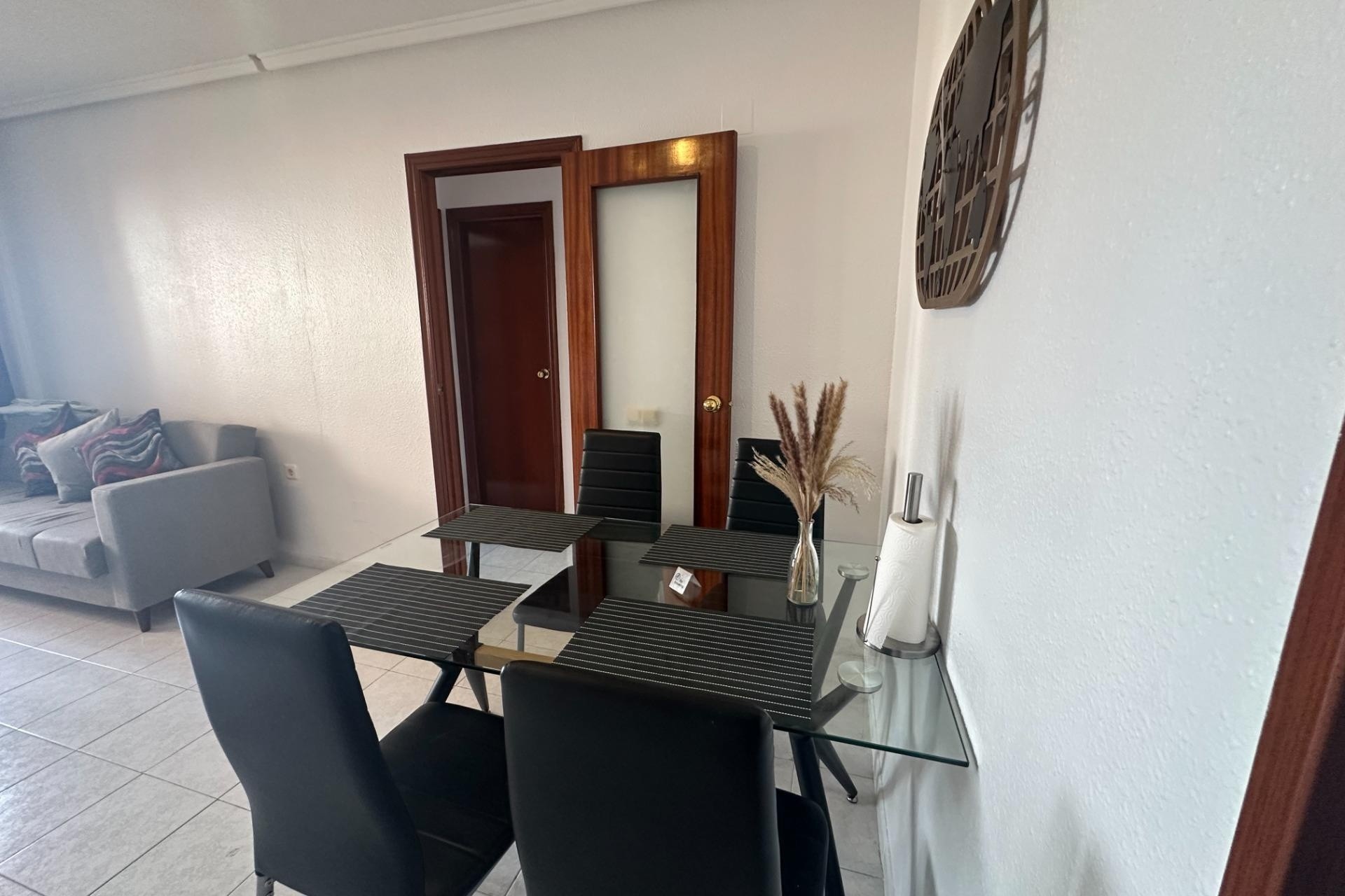 Venta - Apartamento / Piso -
Torrevieja - Center