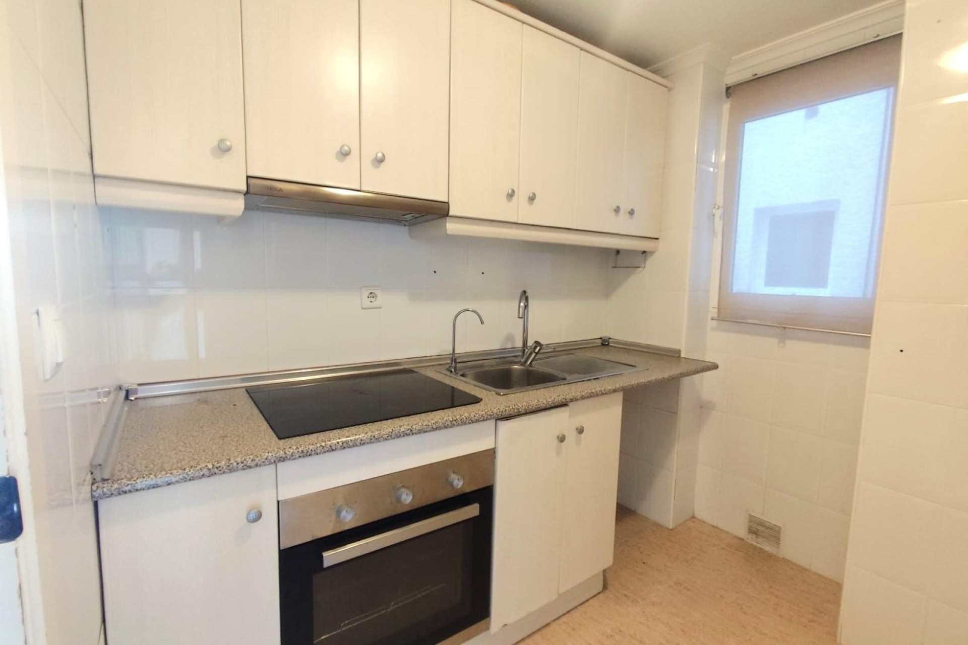 Venta - Apartamento / Piso -
Torrevieja - Center