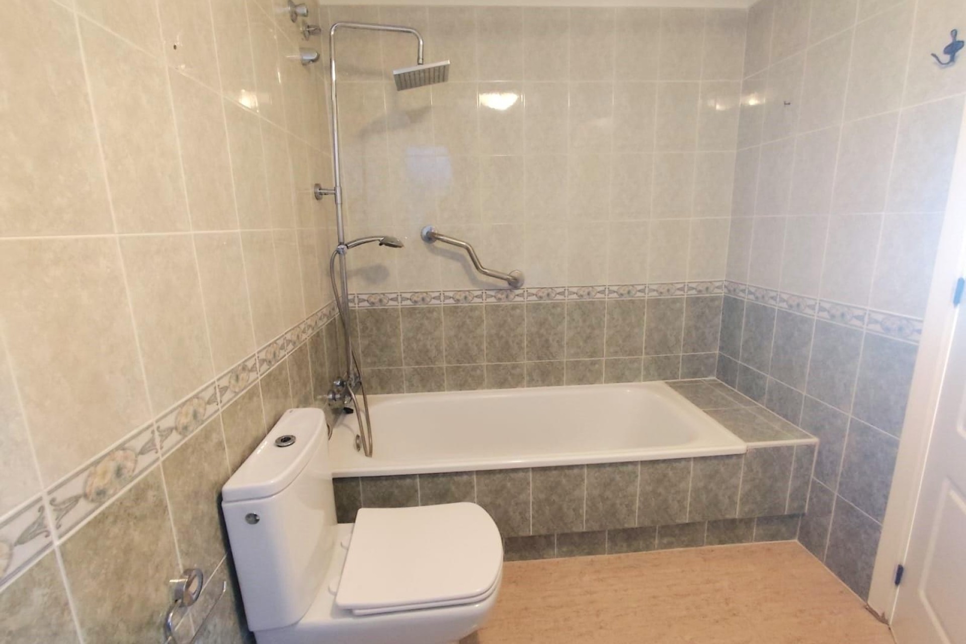 Venta - Apartamento / Piso -
Torrevieja - Center