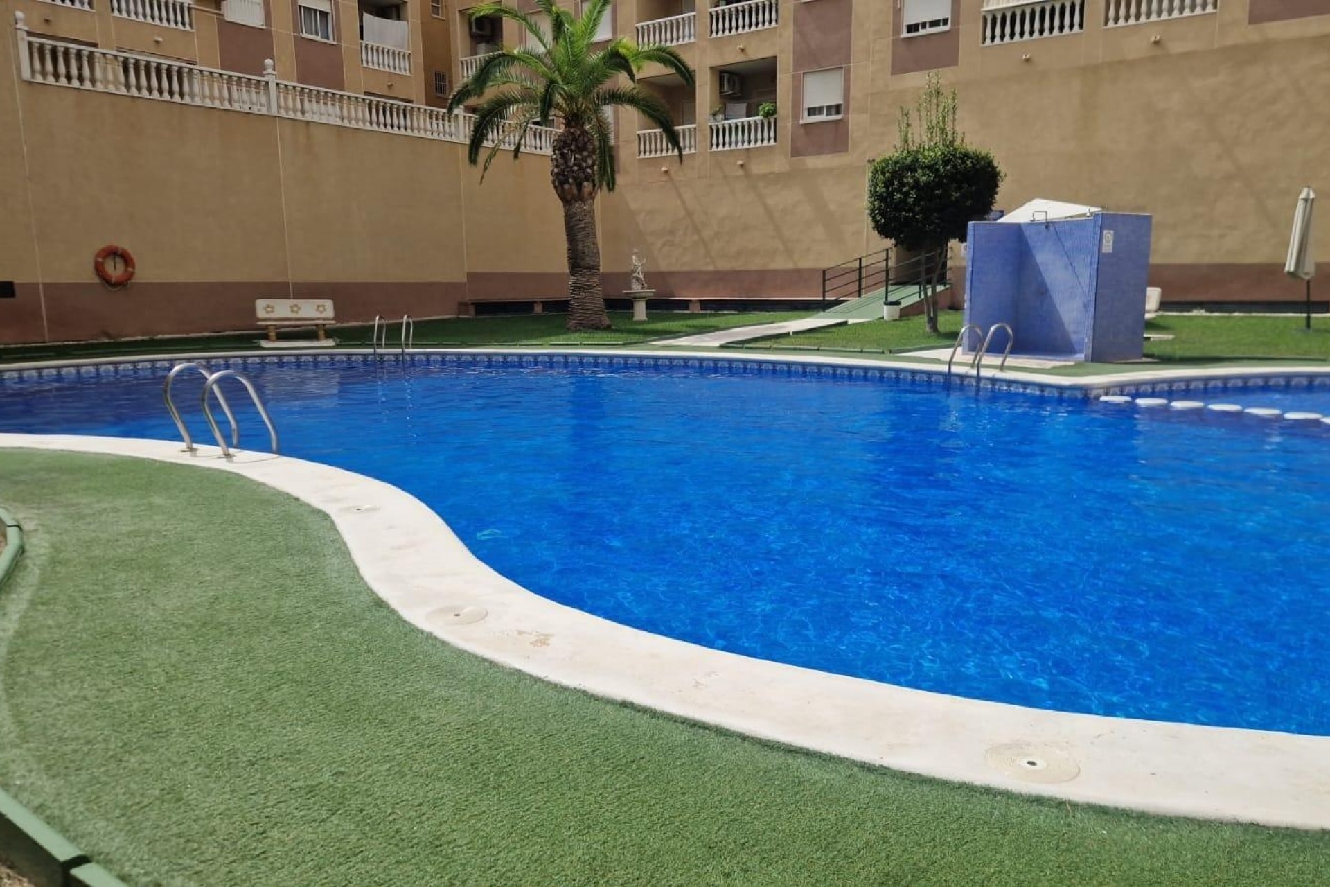 Venta - Apartamento / Piso -
Torrevieja - Center