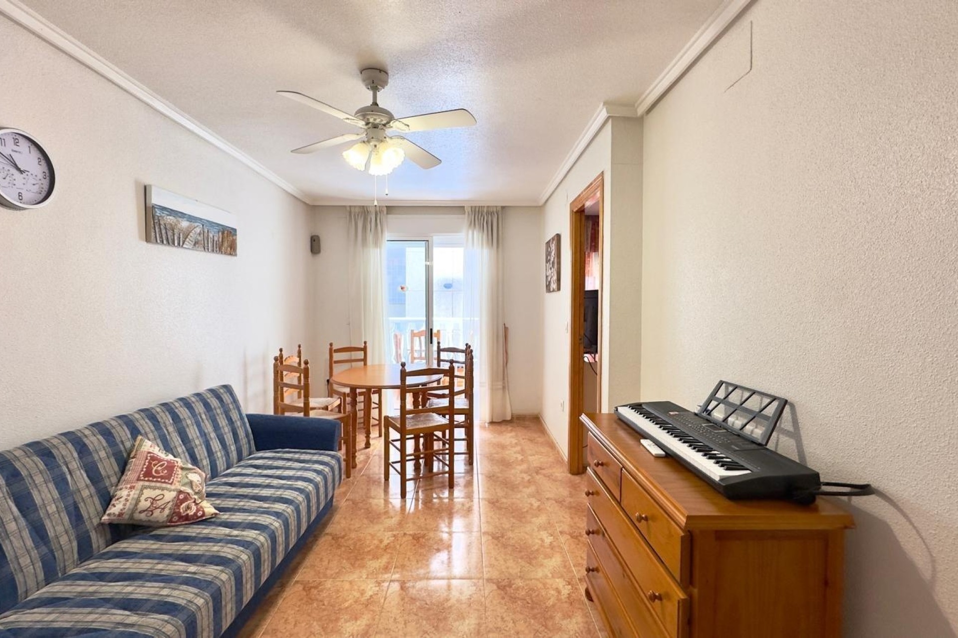 Venta - Apartamento / Piso -
Torrevieja - Center