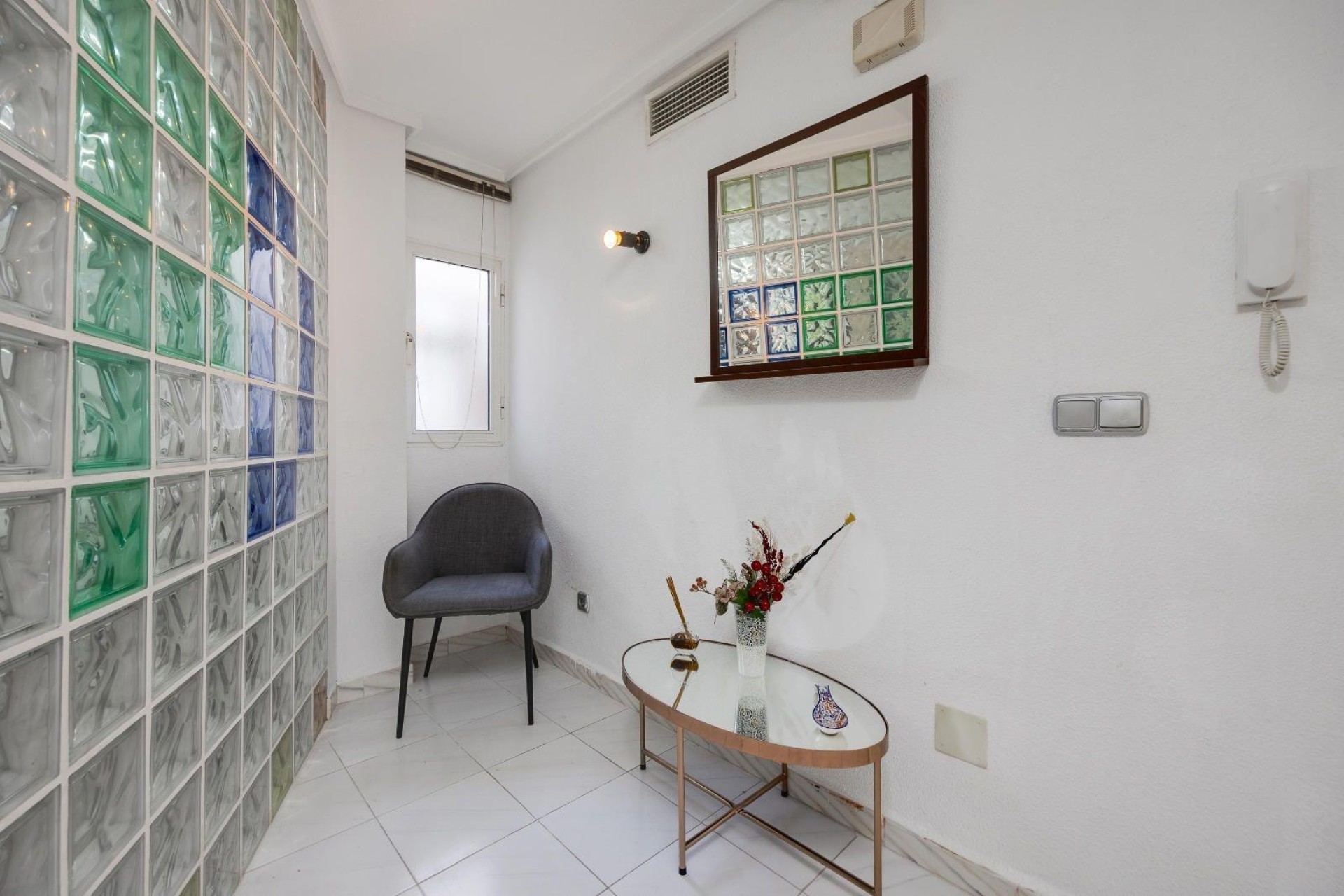 Venta - Apartamento / Piso -
Torrevieja - Center