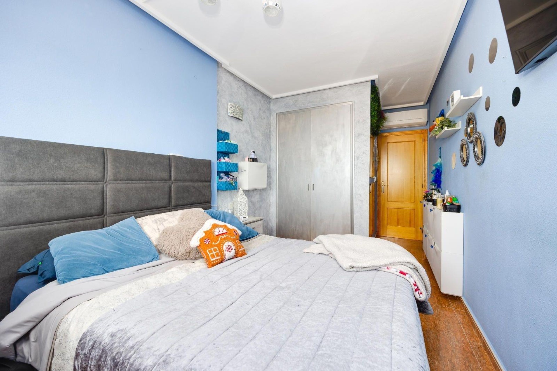 Venta - Apartamento / Piso -
Torrevieja - Center