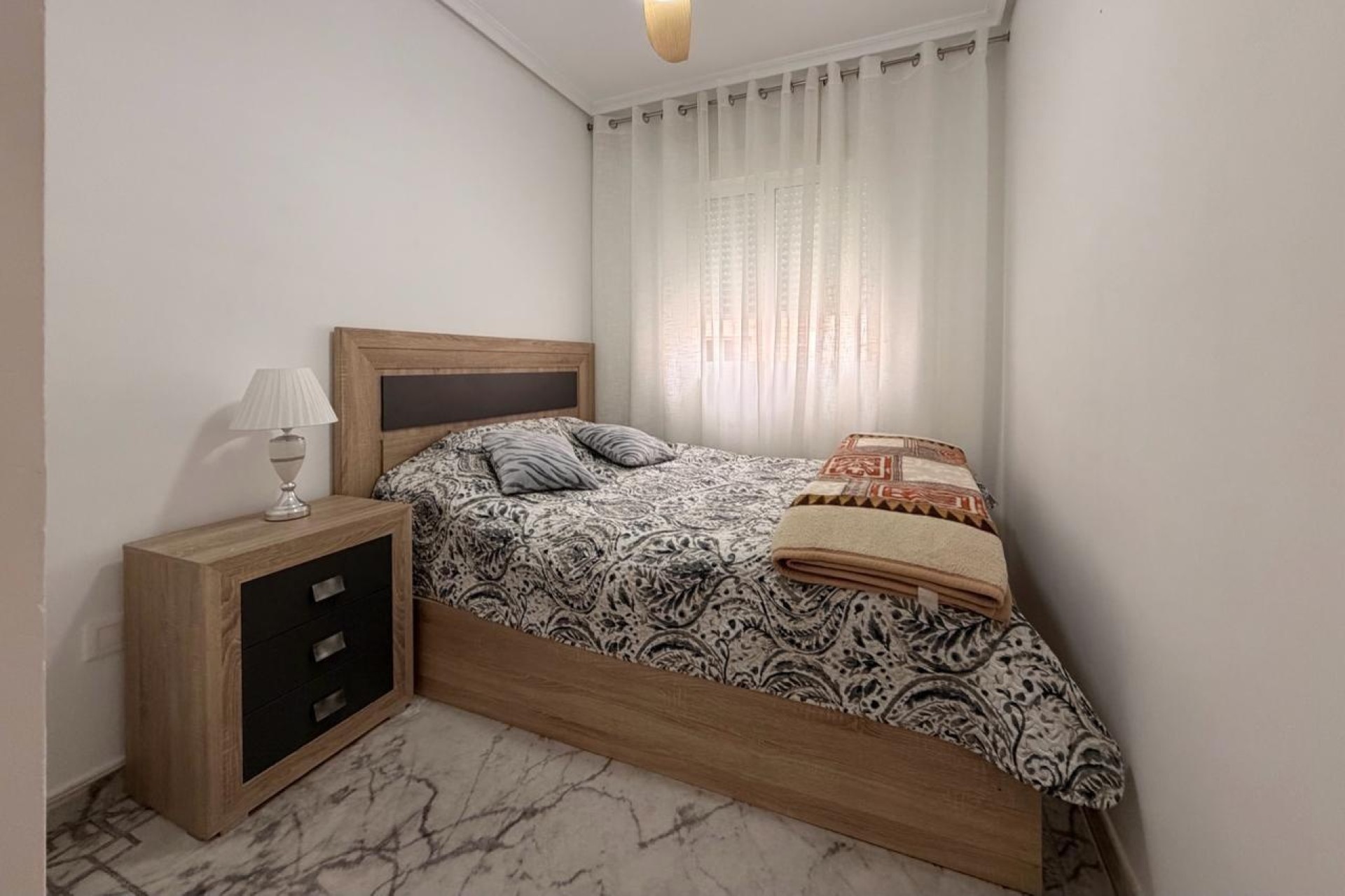 Venta - Apartamento / Piso -
Torrevieja - Center