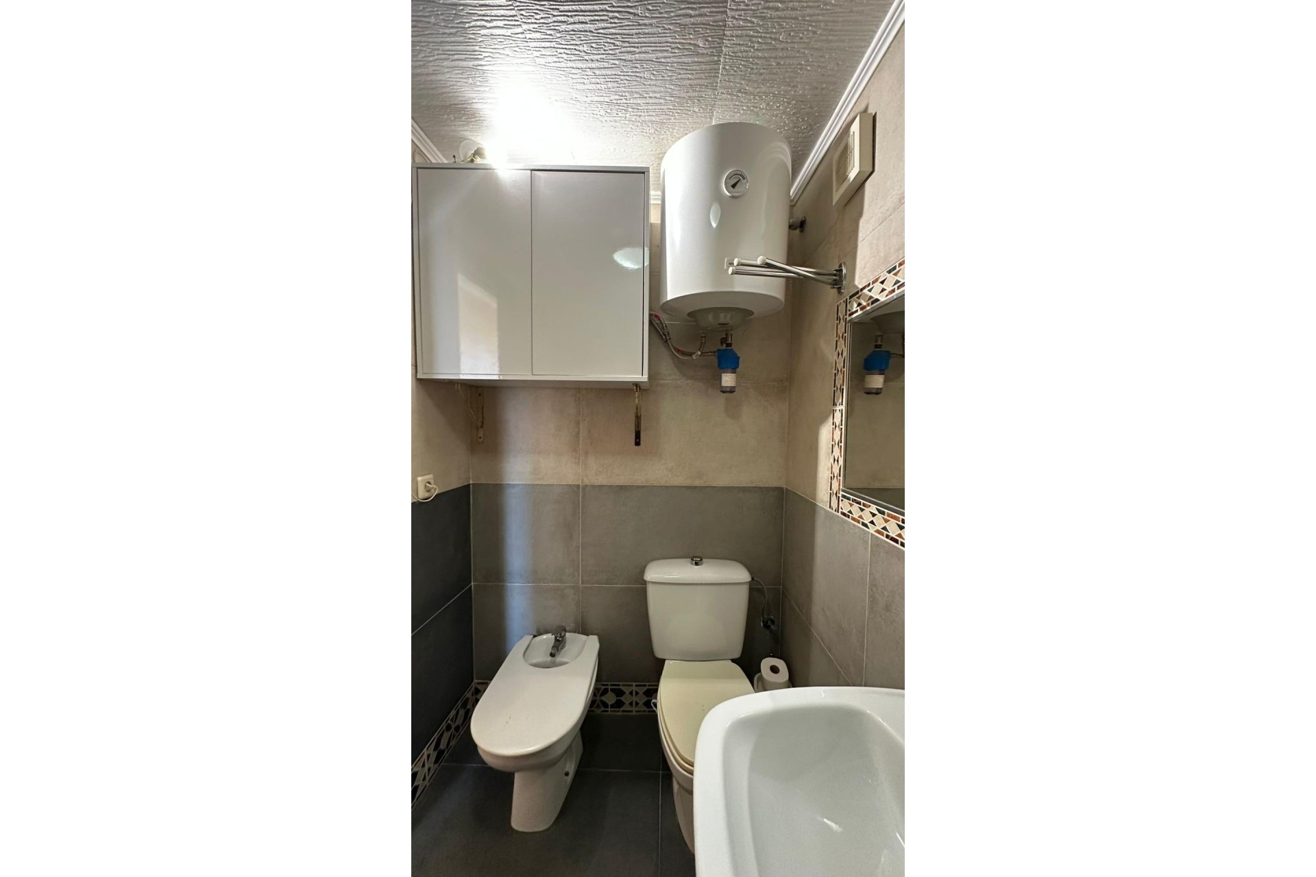 Venta - Apartamento / Piso -
Torrevieja - Center