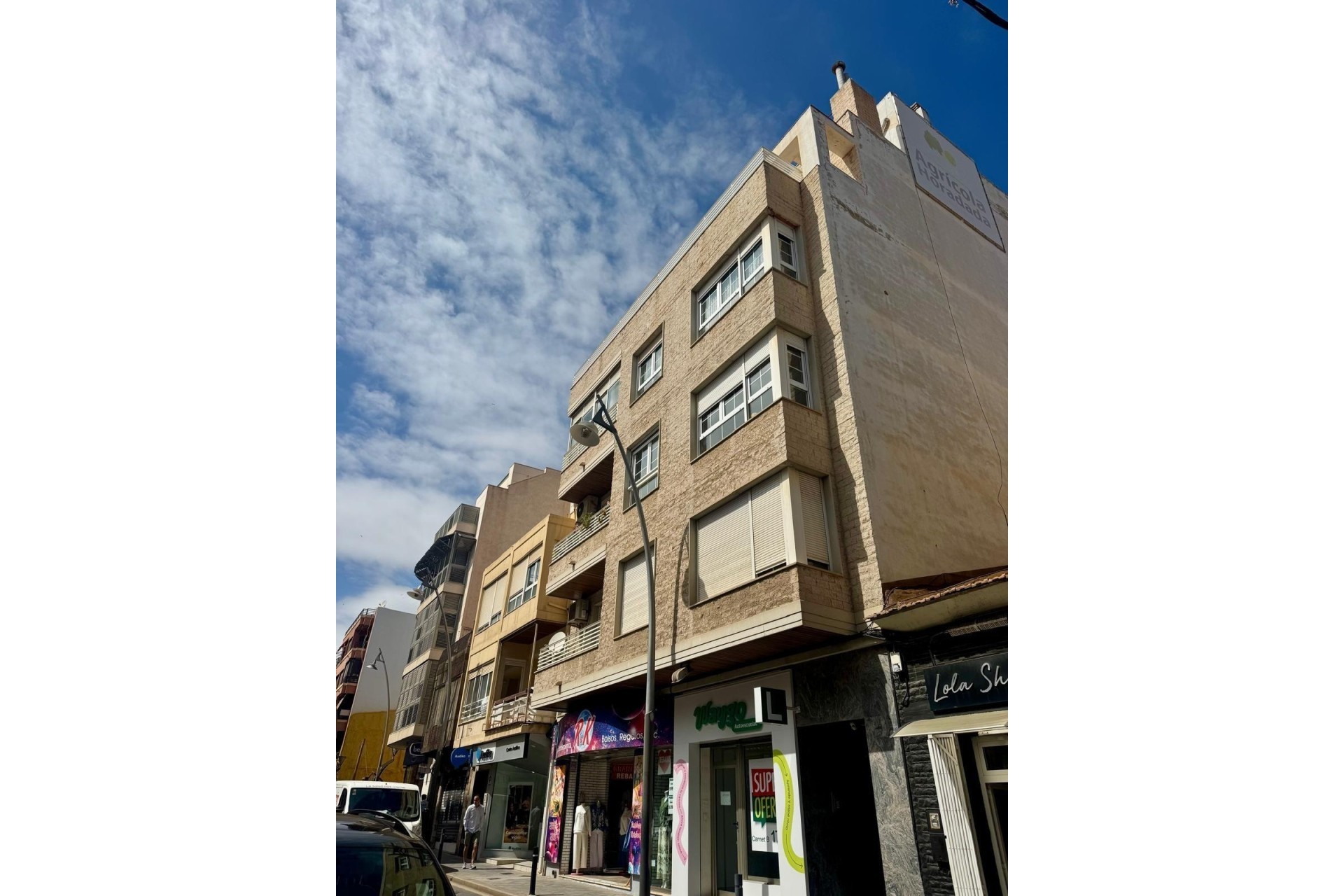 Venta - Apartamento / Piso -
Torrevieja - Center