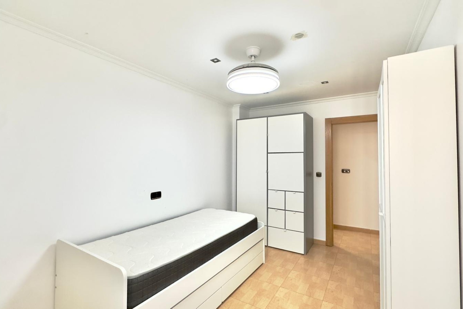 Venta - Apartamento / Piso -
Torrevieja - Center