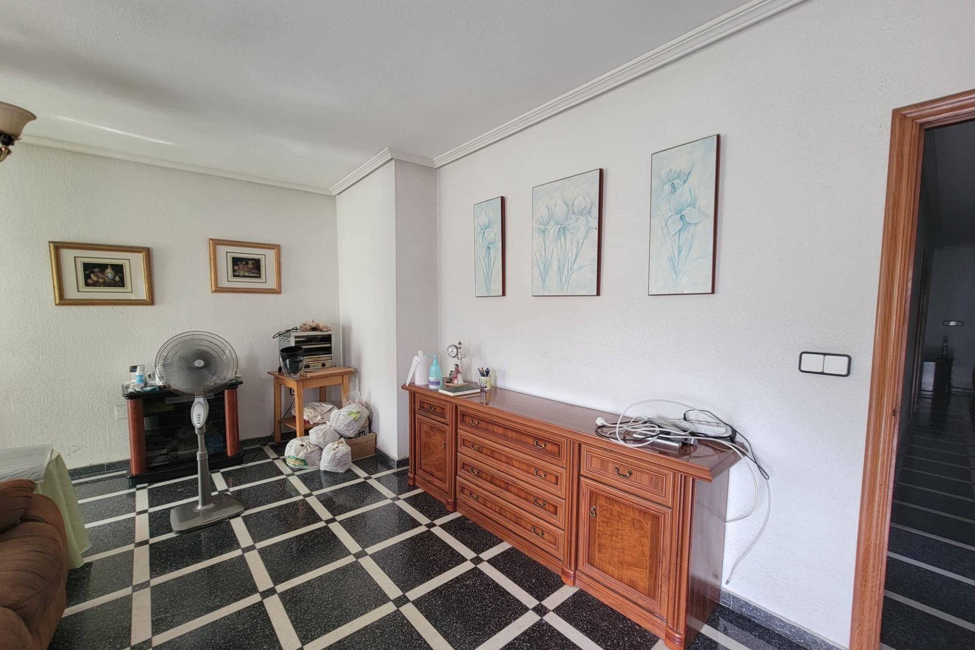 Venta - Apartamento / Piso -
Torrevieja - Center