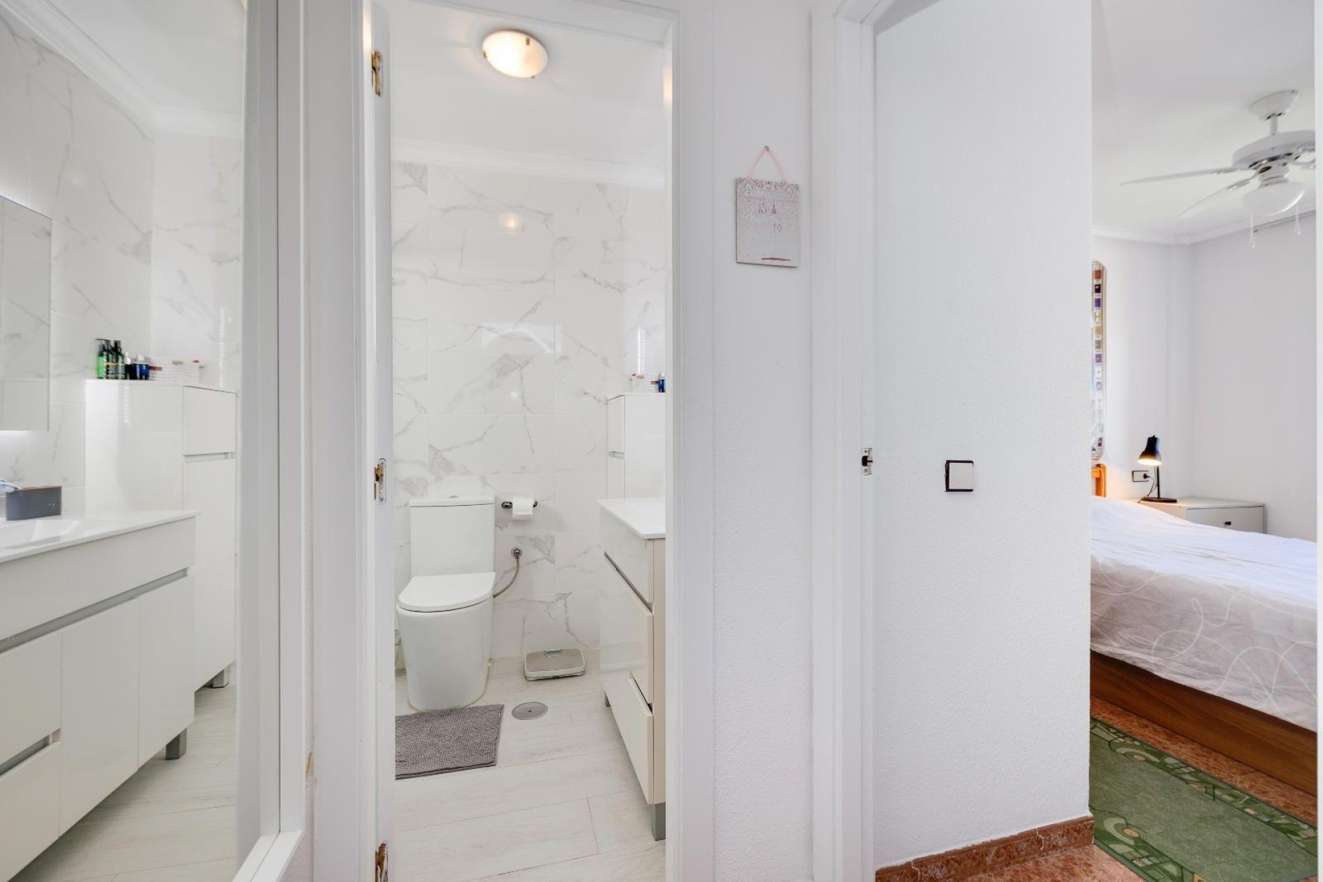 Venta - Apartamento / Piso -
Torrevieja - Center