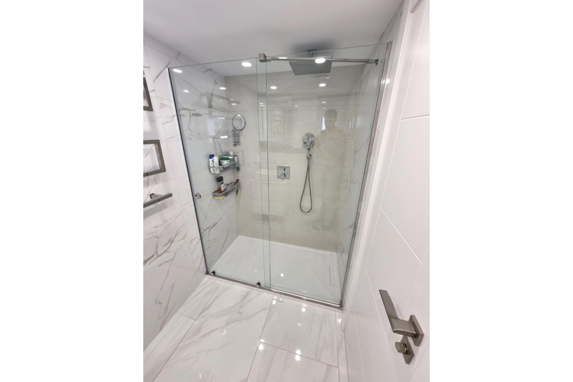 Venta - Apartamento / Piso -
Torrevieja - Center