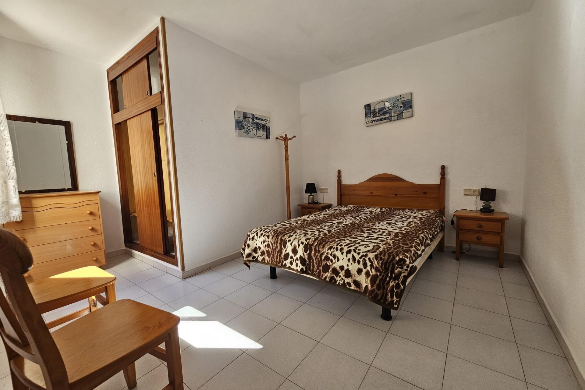 Venta - Apartamento / Piso -
Torrevieja - Center