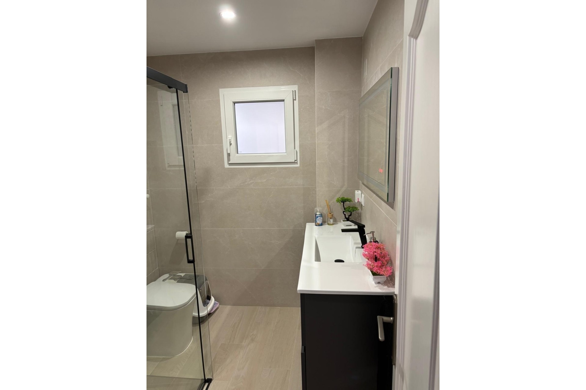 Venta - Apartamento / Piso -
Torrevieja - Center