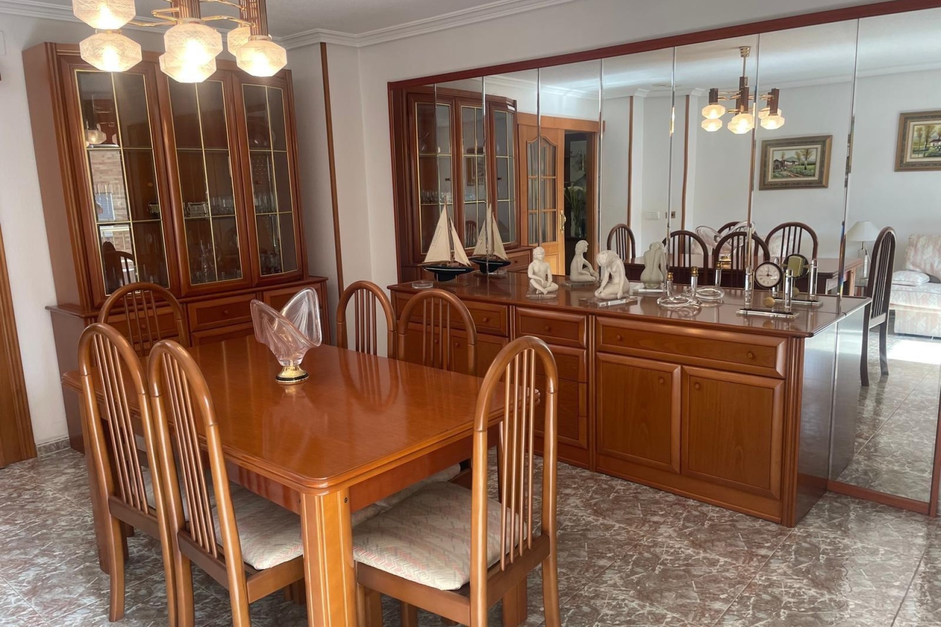 Venta - Apartamento / Piso -
Torrevieja - Center