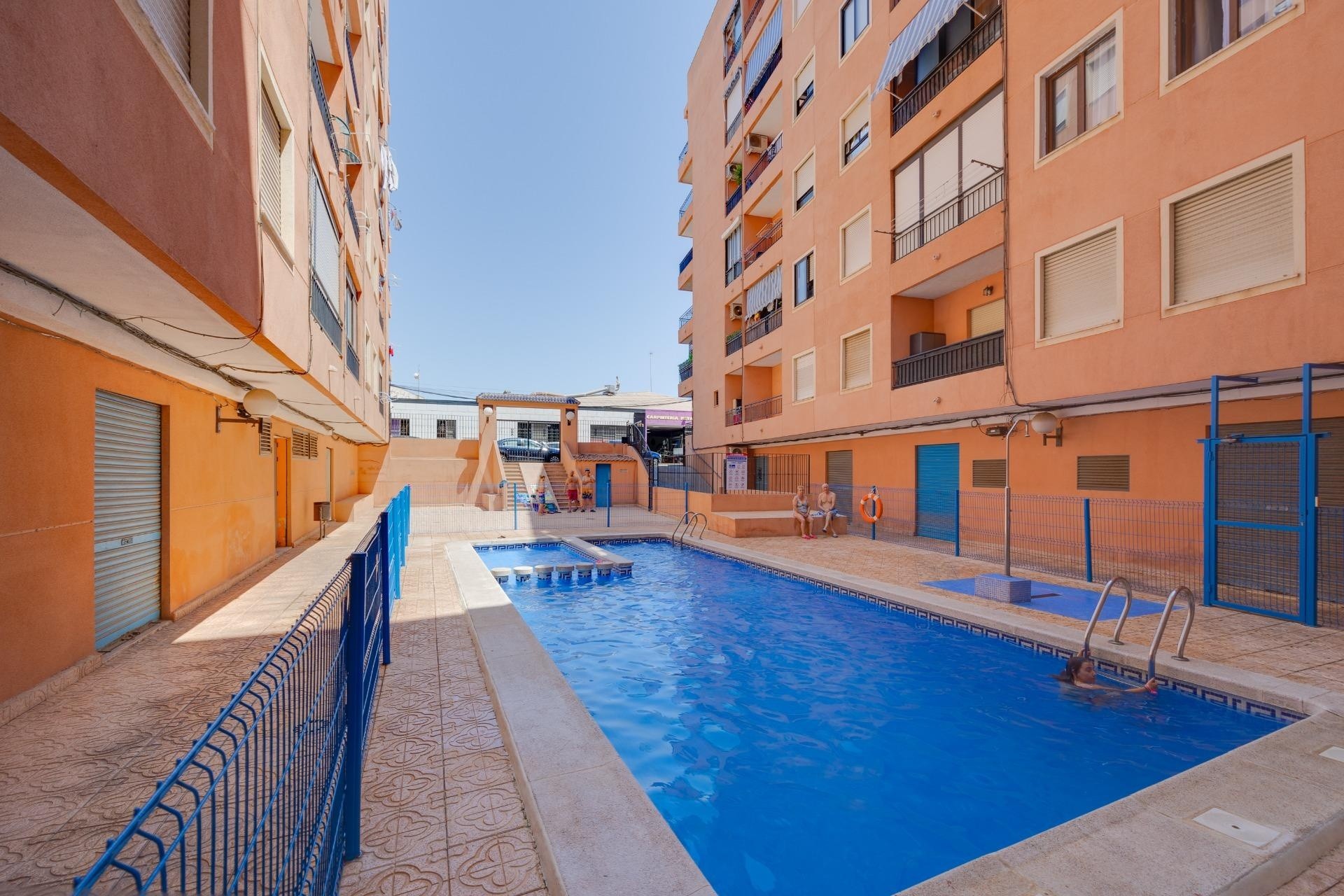 Venta - Apartamento / Piso -
Torrevieja - Center