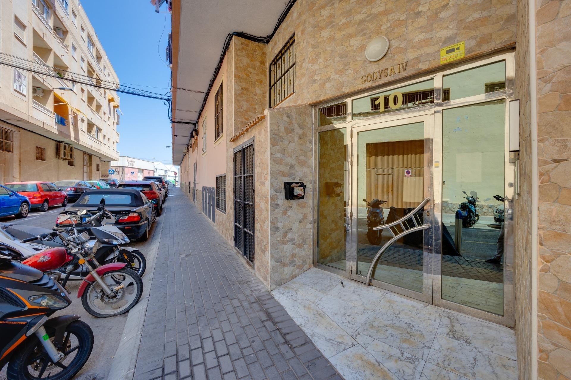Venta - Apartamento / Piso -
Torrevieja - Center