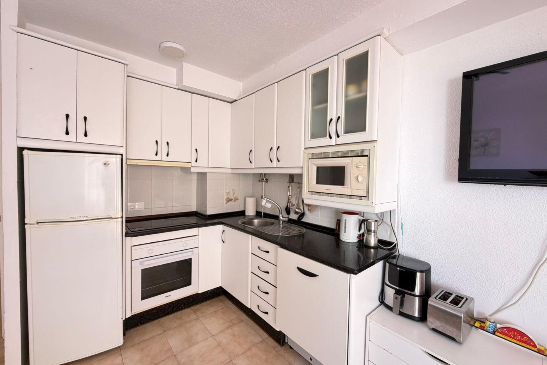 Venta - Apartamento / Piso -
Torrevieja - Center