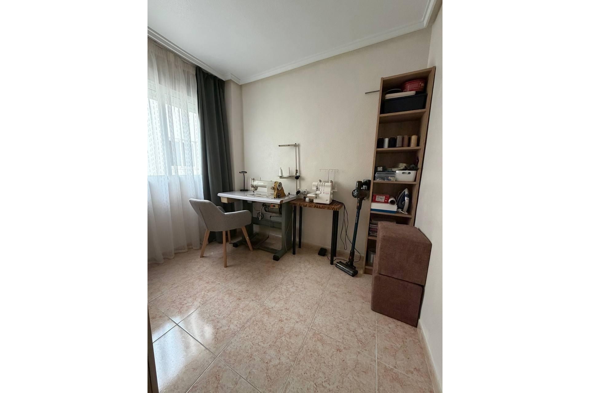 Venta - Apartamento / Piso -
Torrevieja - Center