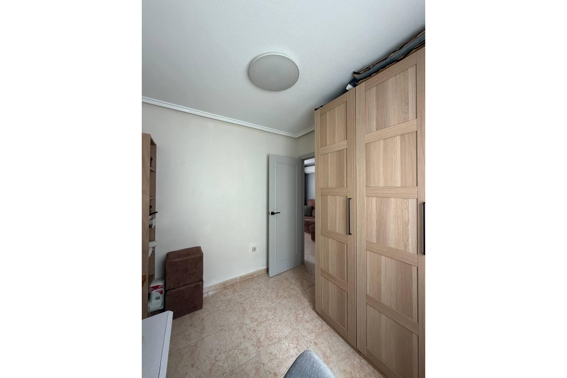 Venta - Apartamento / Piso -
Torrevieja - Center