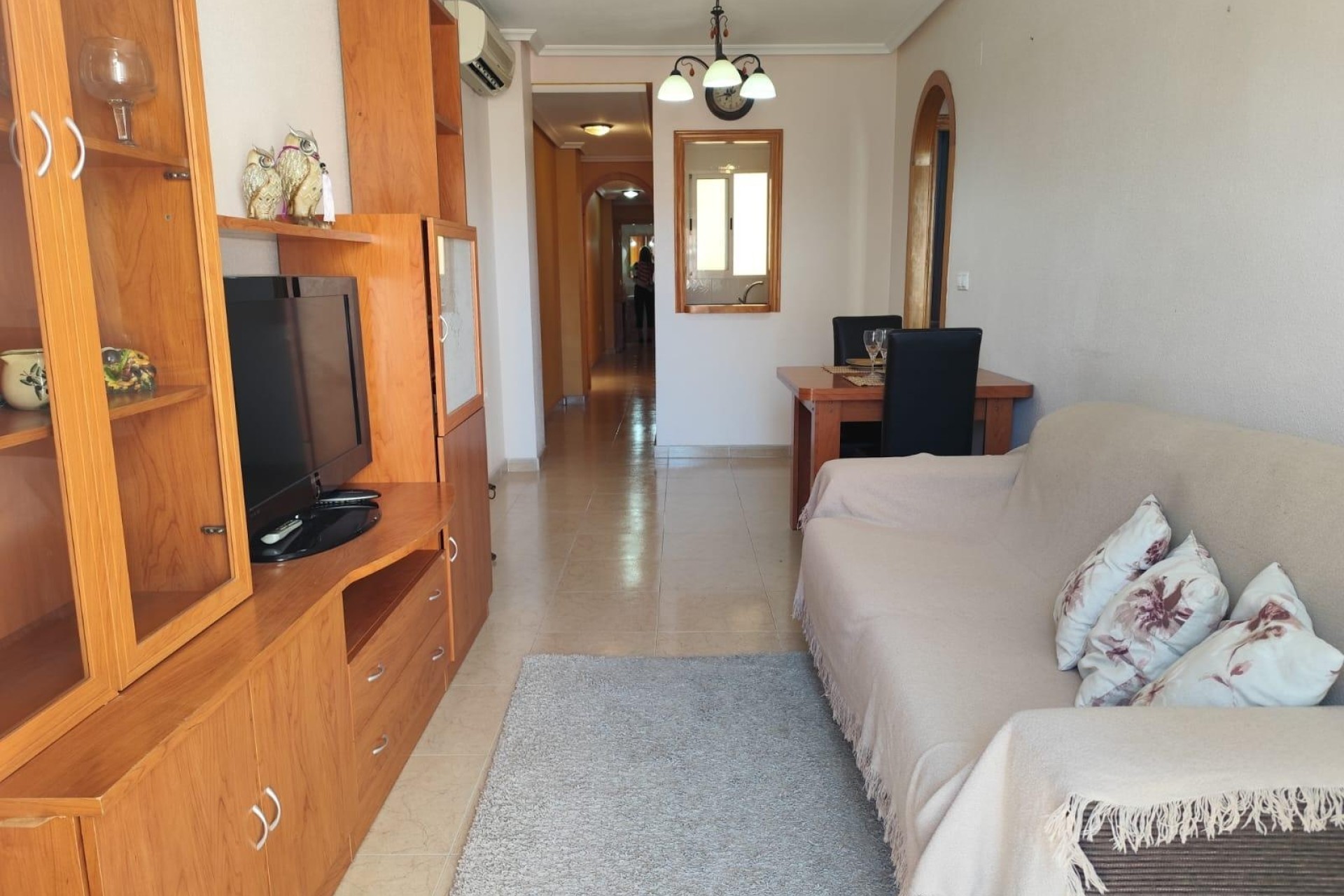 Venta - Apartamento / Piso -
Torrevieja - Center