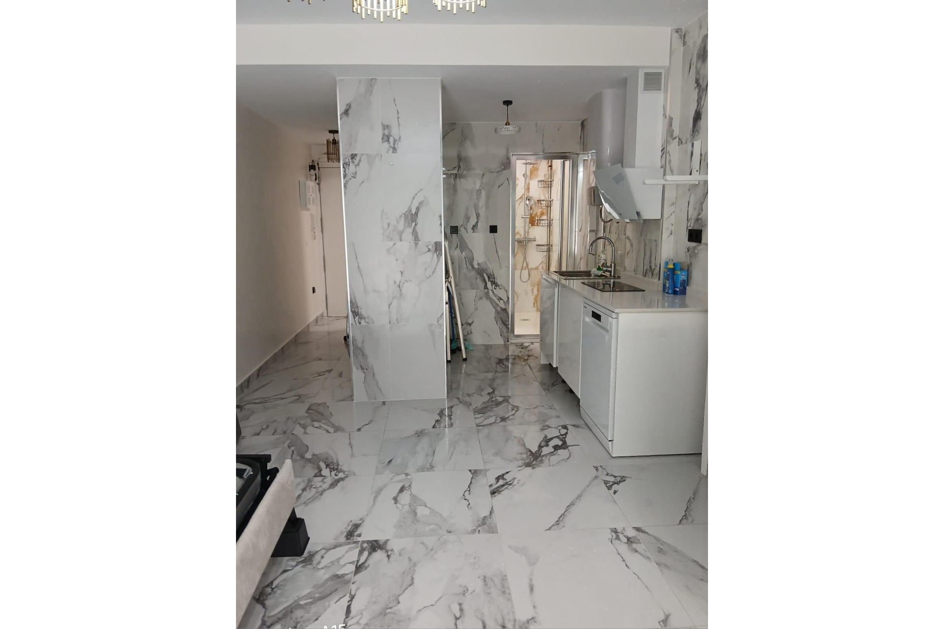 Venta - Apartamento / Piso -
Torrevieja - Center