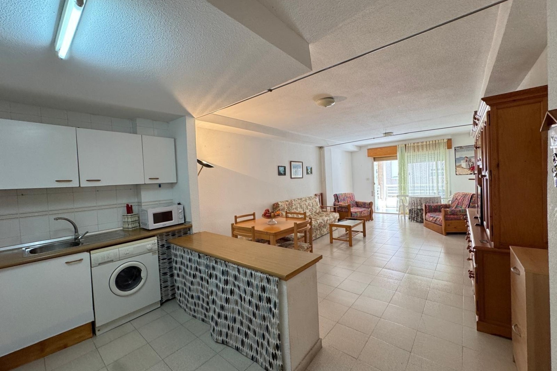 Venta - Apartamento / Piso -
Torrevieja - Center