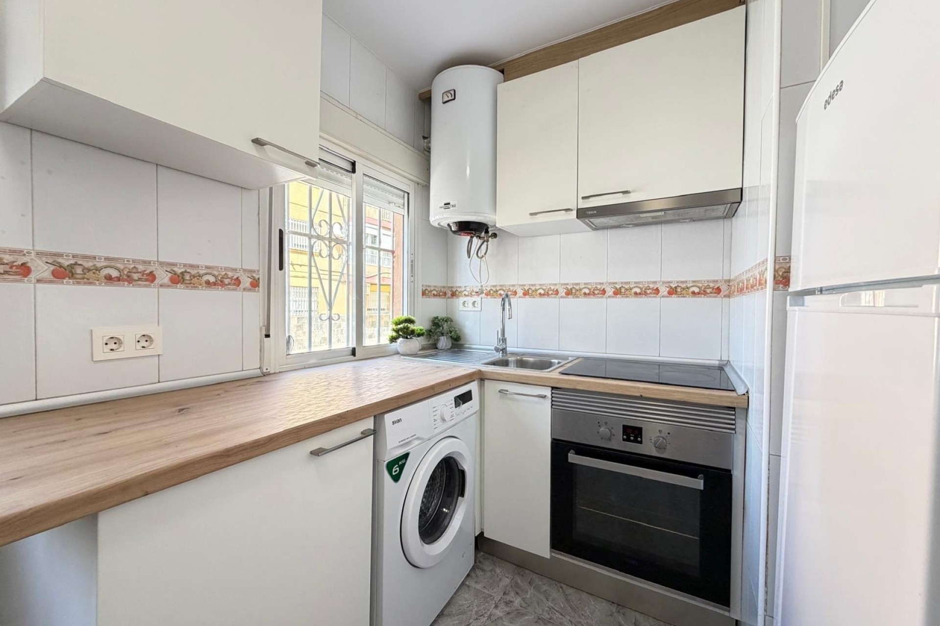 Venta - Apartamento / Piso -
Torrevieja - Center