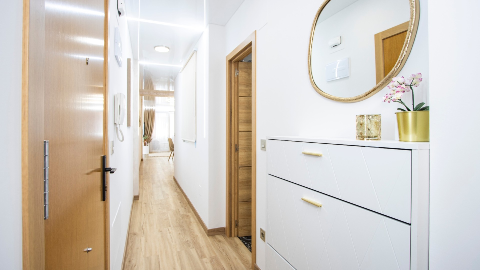 Venta - Apartamento piso -
Torrevieja - Center