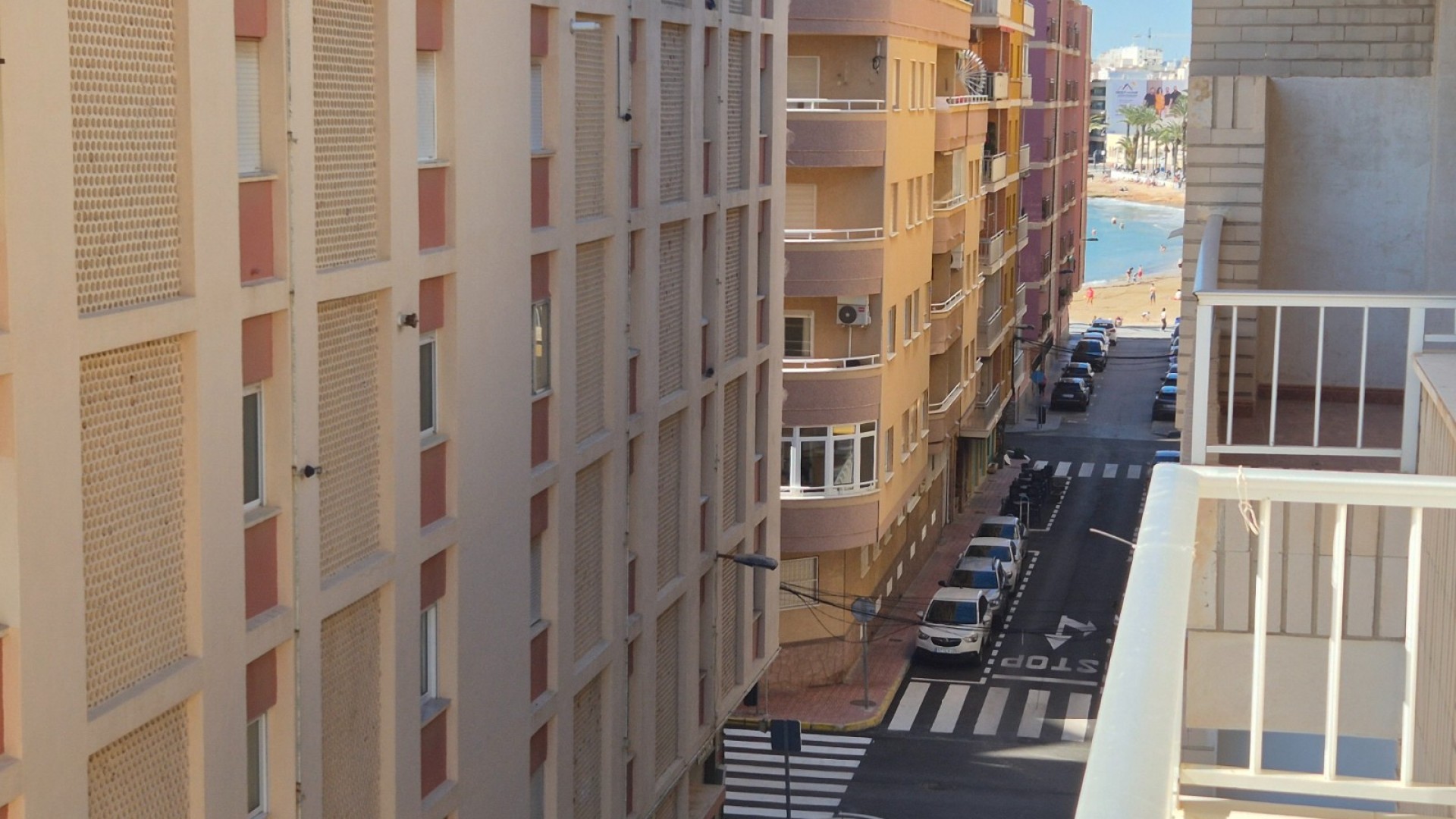 Venta - Apartamento piso -
Torrevieja - CENTRE PLAYA DEL CURA LAS PISCINAS
