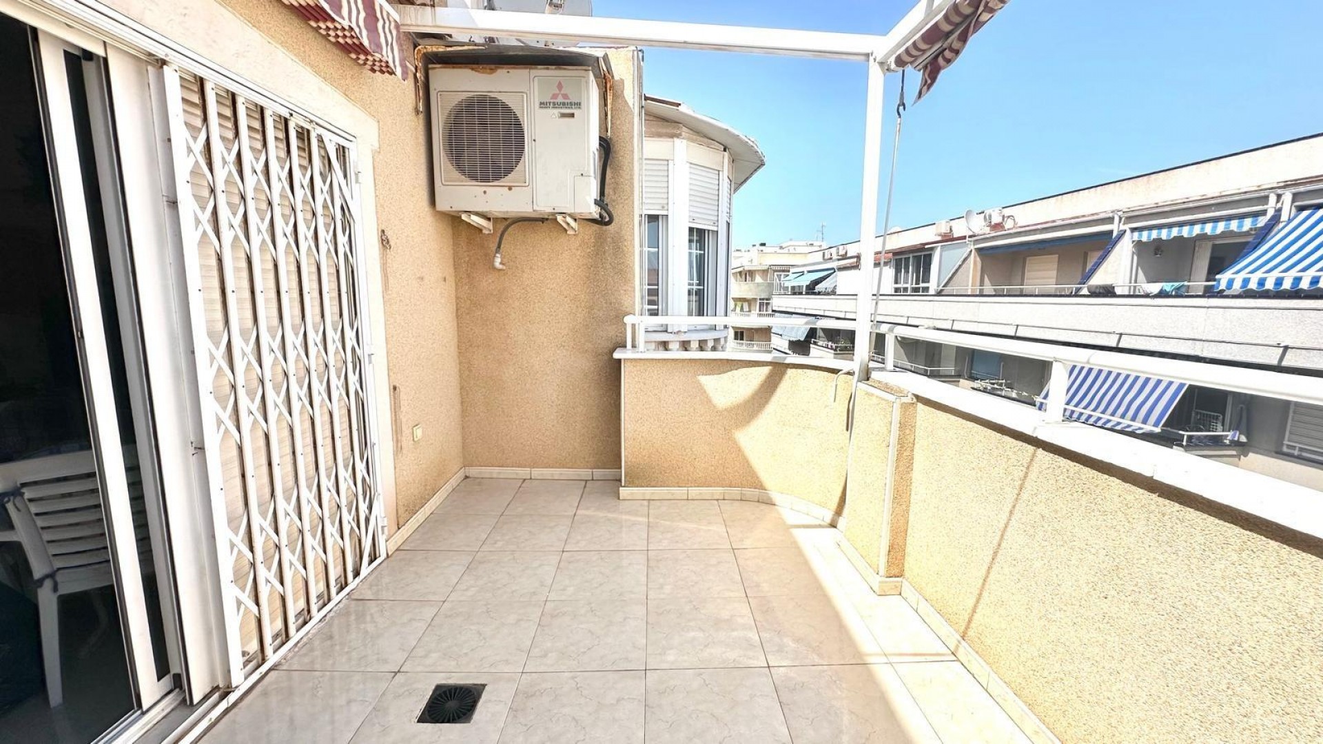 Venta - Apartamento piso -
Torrevieja - Centro