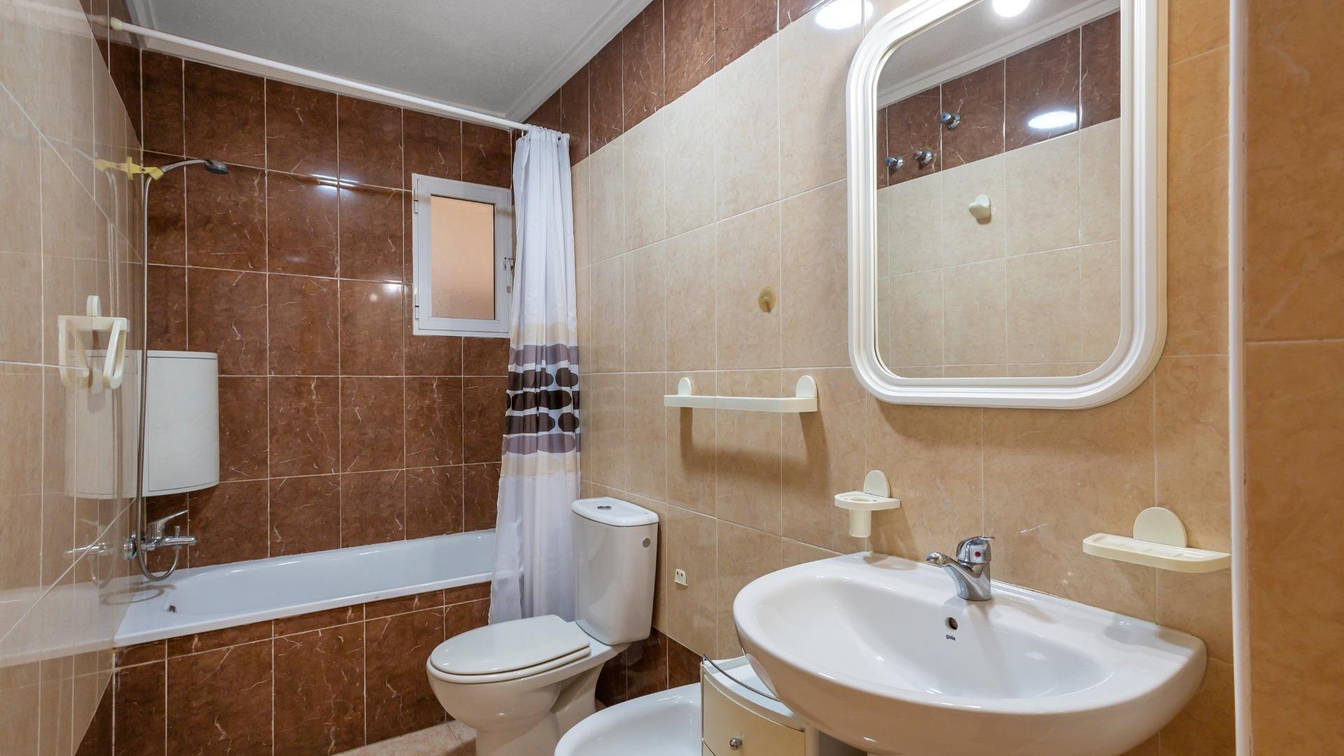 Venta - Apartamento piso -
Torrevieja - Centro